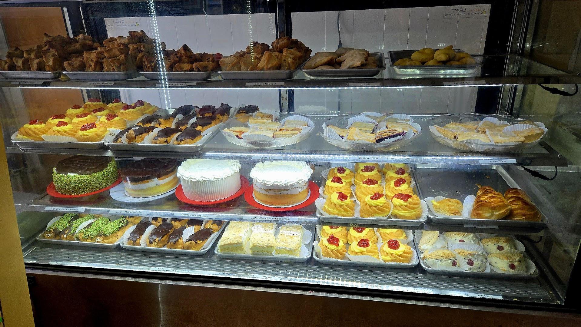 Vesuvio Bakery & Deli
